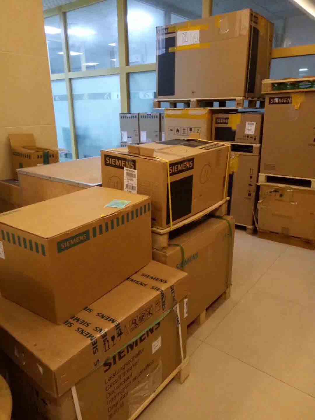 6ES7400-1JA01-0AA0 SIEMENS PLC Original new factory sealed