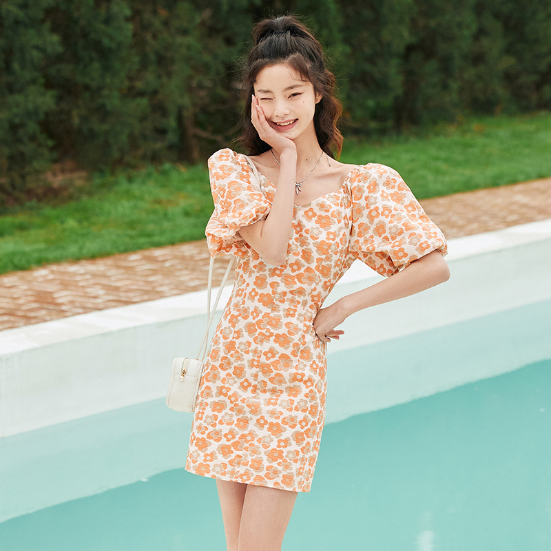 two dan SEMIR Dress Women Puff Sleeves V-Neck Short Dress Romantic 2022 Summer New Yellow Texture Floral Dresses French Style