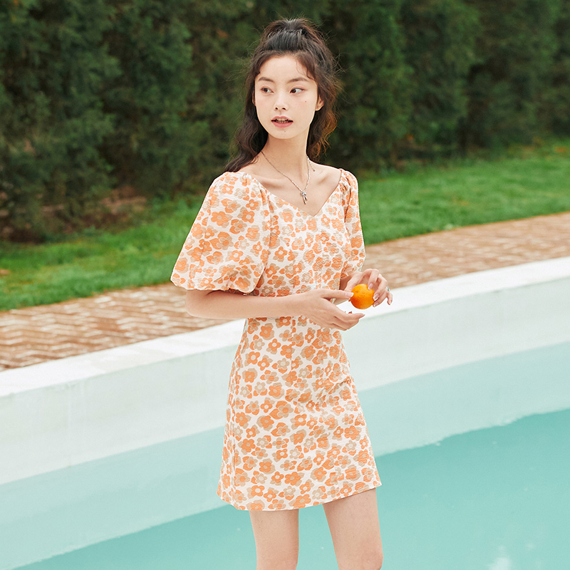 two dan SEMIR Dress Women Puff Sleeves V-Neck Short Dress Romantic 2022 Summer New Yellow Texture Floral Dresses French Style