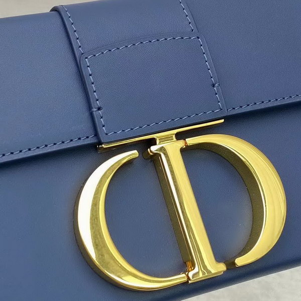 【原版皮】迪奥/Dior 30Montaigne Mini Box全皮系列，极简，高级的，带着随性的慵懒感觉，虽然说是小号，容量也是很能打的，上身无敌好看，款号：M9204