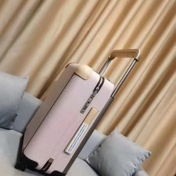 路易威登/LV 旅行箱，釆用经典水波纹系列，变色皮，铝制宽拉杆时尚大气，独特设计理念，时尚潮流，众多明星同款