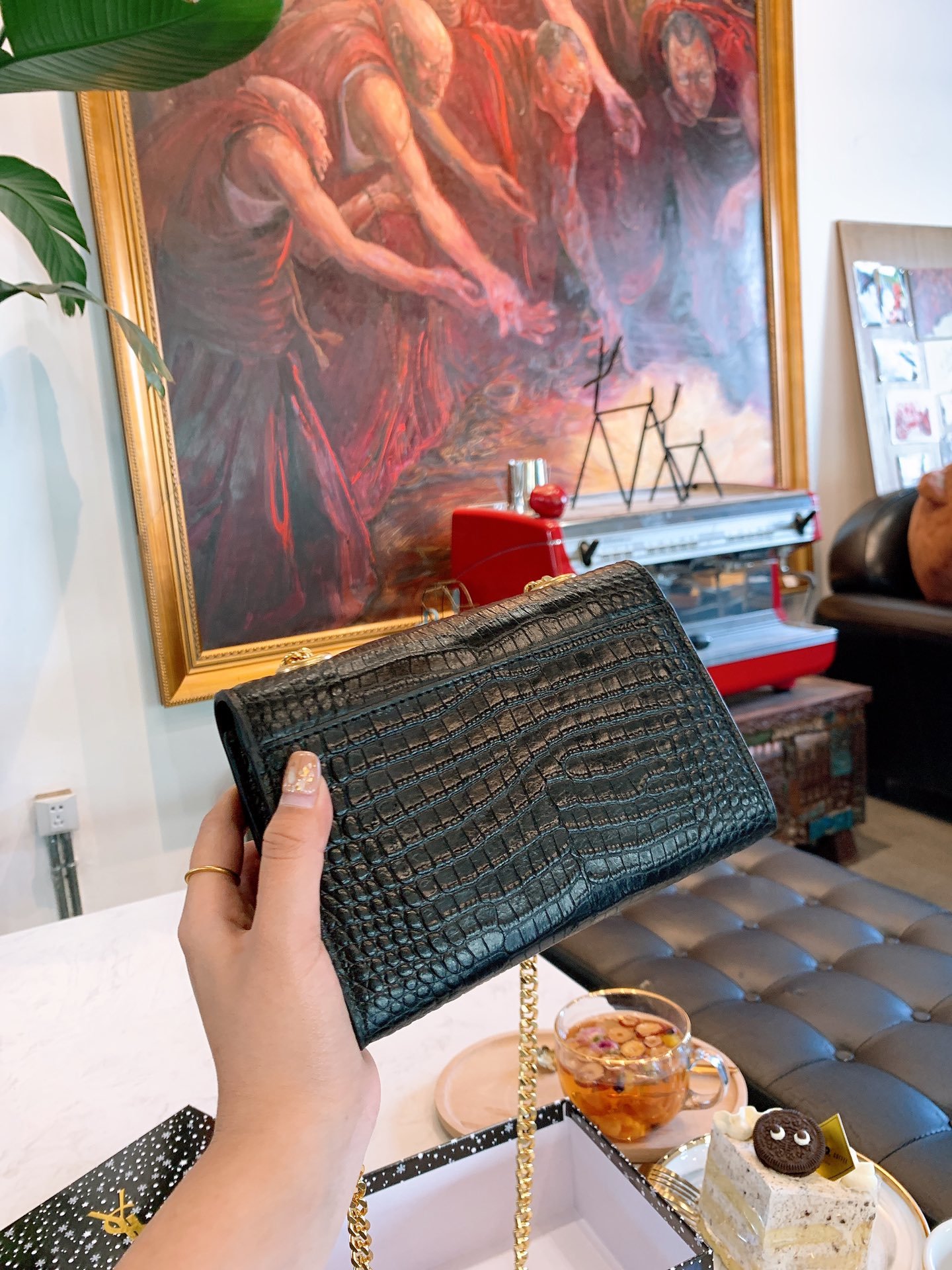 YSL LB0912005020106 size: 18x14cm