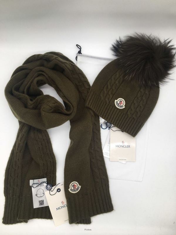 官网同步20秋季最新款-Moncler二​件套系‌列 围巾‎，帽子经‌典‎系‎列，精​致美感，精选毛线，手感超柔软，冬季必备款