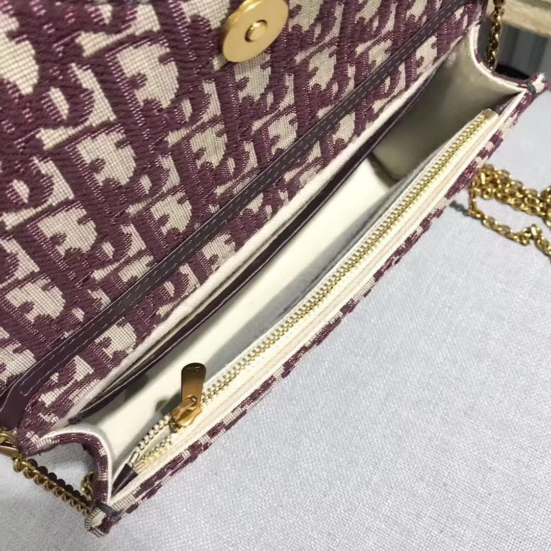 【原版皮】迪奥/Dior 链条包，选用Oblique提花帆布搭配同色系牛皮皮革裁制而成，缀以D字徽标设计，拆了链条又能当手包，另配：手挽带一条