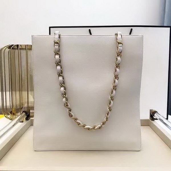 【原版皮】香奈儿/Chanel 大Logo全皮购物包，实用型设计理念，进口小牛皮，大容量，日常上班A4文件妥妥的，大小正好款式也不挑服装 ，休闲，裙装都可轻松驾驭，款号： AS1945