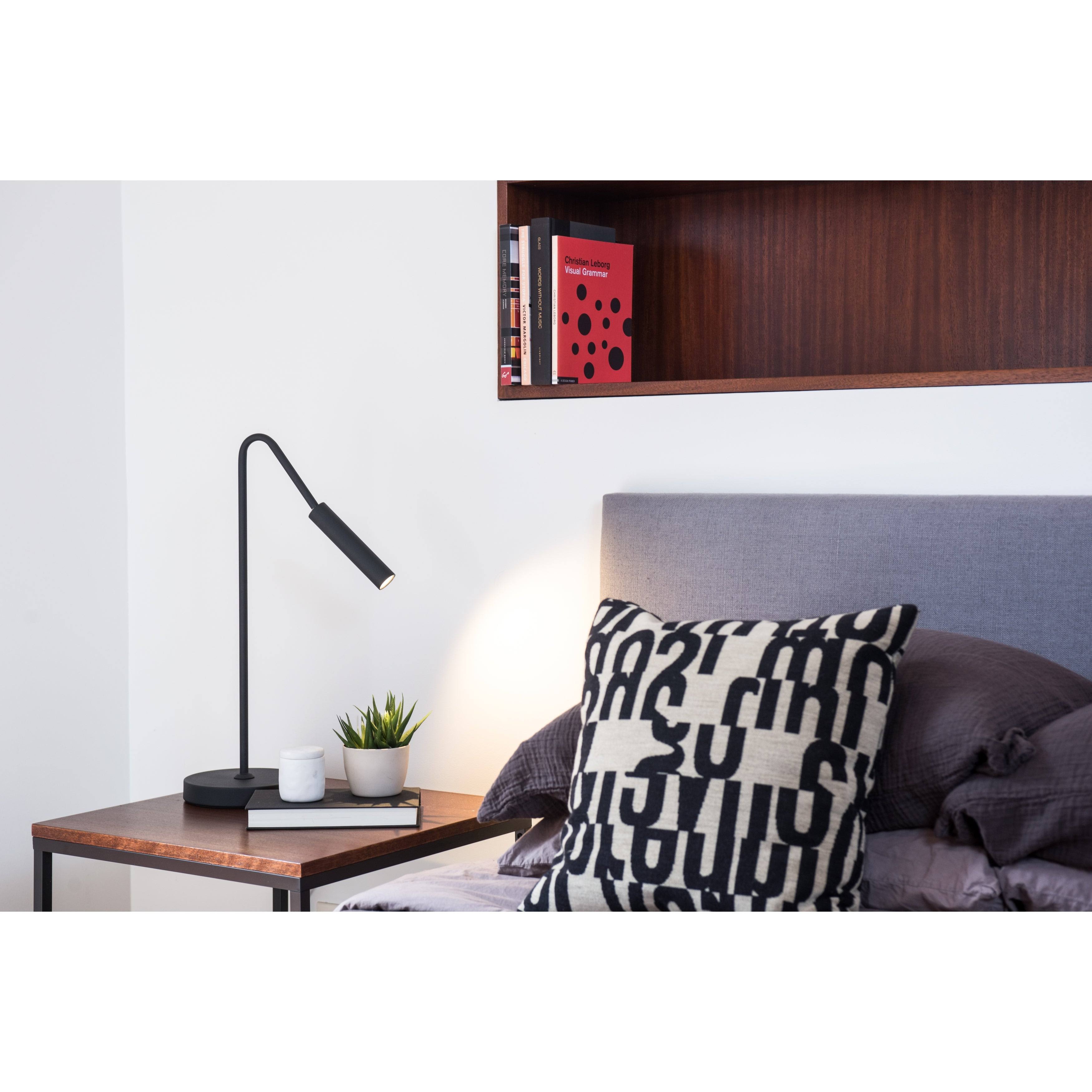 Nova Spotlight Table Lamp in Matte Black