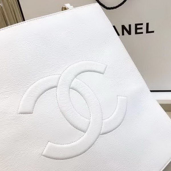 【原版皮】香奈儿/Chanel 大Logo全皮购物包，实用型设计理念，进口小牛皮，大容量，日常上班A4文件妥妥的，大小正好款式也不挑服装 ，休闲，裙装都可轻松驾驭，款号： AS1945
