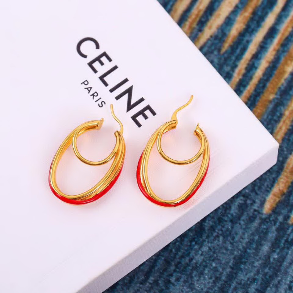 20秋季最新专柜款-Celine最新爆款系列椭圆圈圈耳环，满足你的各种场合搭配，一百万个推荐