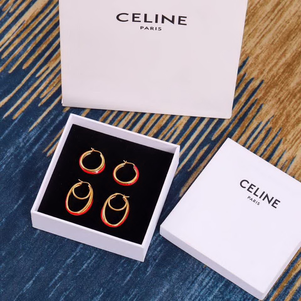 20秋季最新专柜款-Celine最新爆款系列椭圆圈圈耳环，满足你的各种场合搭配，一百万个推荐