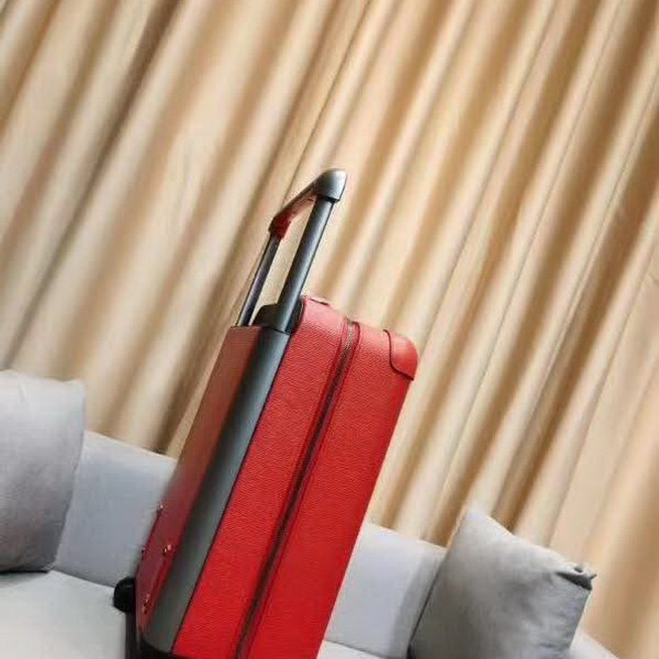 路易威登/LV 旅行箱，釆用经典水波纹系列，变色皮，铝制宽拉杆时尚大气，独特设计理念，时尚潮流，众多明星同款