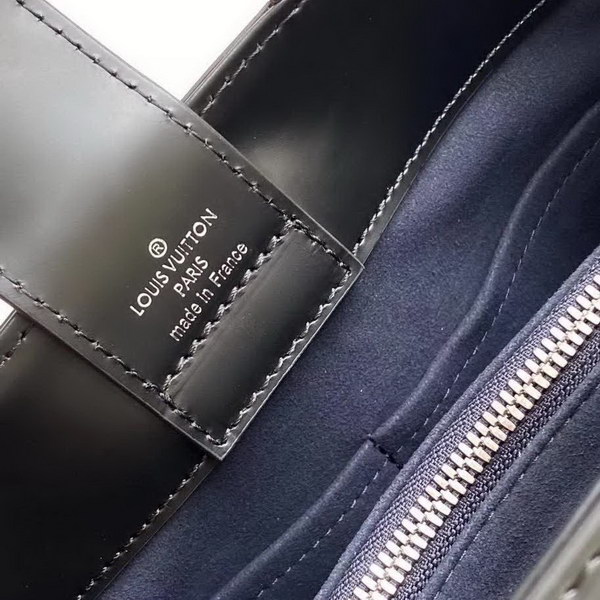 【原版皮】路易威登/LV 手袋，以Taurillon皮革勾勒挺括构型袋身，顶部手柄实现优雅手提，可拆卸肩带方便斜挎，款号：M51333