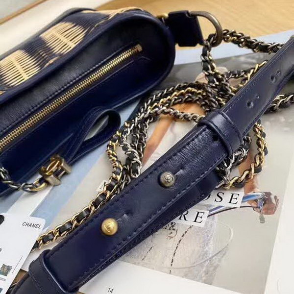 【原版皮】香奈儿/Chanel 藤条系列，采用牛皮搭配竹藤编织，竹藤竖固耐用的特性，被彻底激发，这是一个时代的作品，是时尚界都在追捧的收藏，款号：A91810