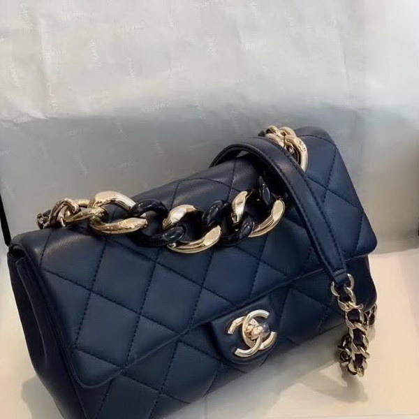 【原版皮】香奈儿/Chanel 亚克力手拎包，采用柔软细腻的进口小羊皮，经典菱格走线，单肩斜挎多用包，小香一直秉承简洁风格，低调奢华，也着实百搭，大号实用，小号俏皮：AS1353