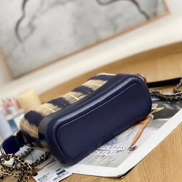 【原版皮】香奈儿/Chanel 藤条系列，采用牛皮搭配竹藤编织，竹藤竖固耐用的特性，被彻底激发，这是一个时代的作品，是时尚界都在追捧的收藏，款号：A91810