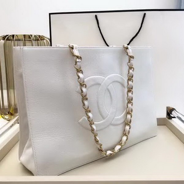 【原版皮】香奈儿/Chanel 大Logo全皮购物包，实用型设计理念，进口小牛皮，大容量，日常上班A4文件妥妥的，大小正好款式也不挑服装 ，休闲，裙装都可轻松驾驭，款号： AS1943