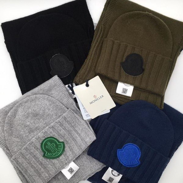 官网同步20秋季最新款-Moncler二​件套系‌列 围巾‎，帽子经‌典‎系‎列，精​致美感，精选毛线，手感超柔软，冬季必备款