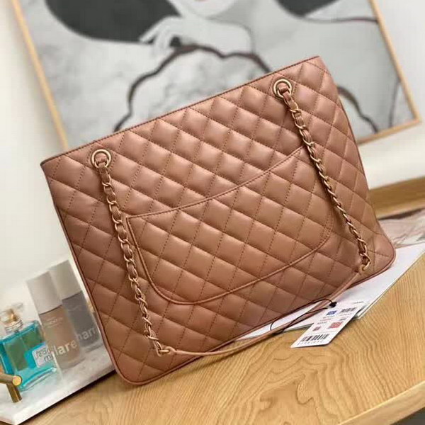 【原版皮】香奈儿/Chanel 购物袋，明星贵妇们的最佳新宠，小香棱格概念，皮链袋，双C标志，一眼钟情，采用进口小羊皮，柔软细腻，皮质独特，纹络更显高档质感，款号：57030