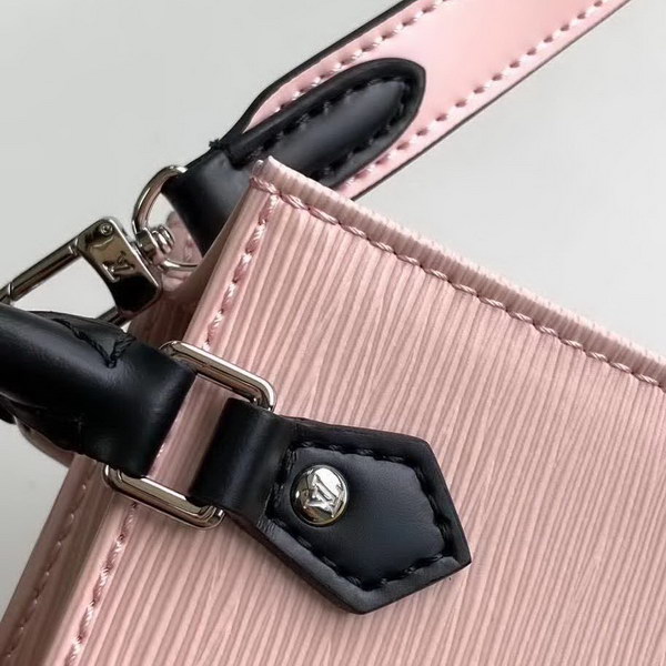 【原版皮】路易威登/LV Petit  Sac Plat手袋， Epi皮革浓缩经典设计，轻盈而充裕的构型可容纳手机等日常所需，可拆卸肩带实现手提，肩背和斜挎选择，款号：M69575