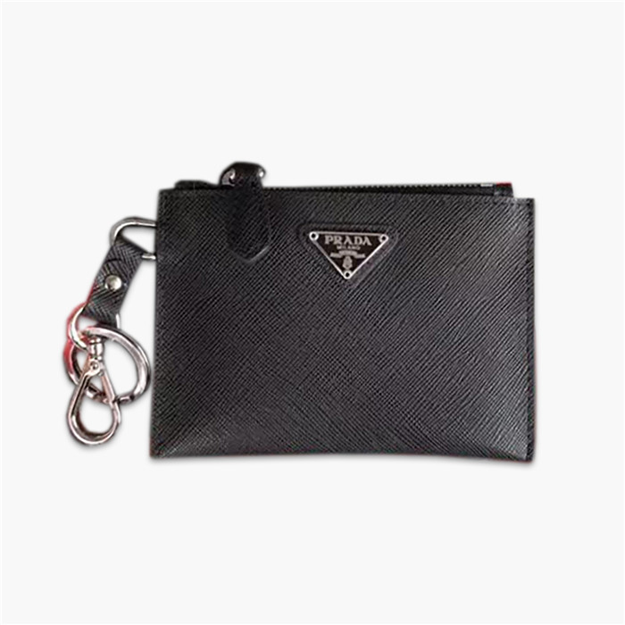 【原版皮】普拉达/Prada 钥匙包，车钥匙包，选用十字纹小牛皮裁制而成，男女通用款，最主要是可以挂在背包上，时尚前卫，款号：1TT080