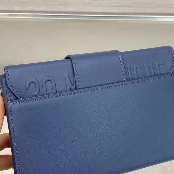 【原版皮】迪奥/Dior 30Montaigne Mini Box全皮系列，极简，高级的，带着随性的慵懒感觉，虽然说是小号，容量也是很能打的，上身无敌好看，款号：M9204