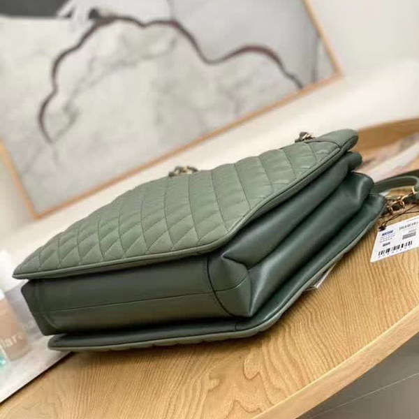 【原版皮】香奈儿/Chanel 购物袋，明星贵妇们的最佳新宠，小香棱格概念，皮链袋，双C标志，一眼钟情，采用进口小羊皮，柔软细腻，皮质独特，纹络更显高档质感，款号：57030