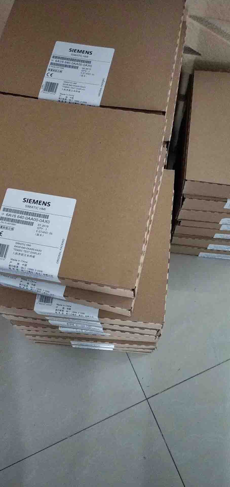 6ES7952-1AK00-0AA0 SIEMENS Simatic 400 PLC Original new factory sealed