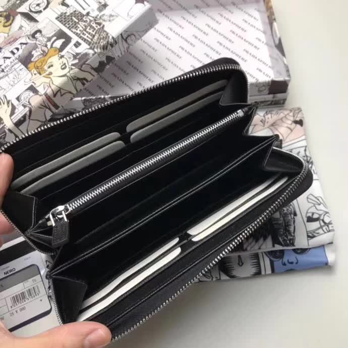 【原版皮】普拉达/Prada 拉链钱夹，选用十字纹小牛皮镶嵌彩带鳄鱼纹裁制而成，经典之作，简单时尚，款号：2ML317